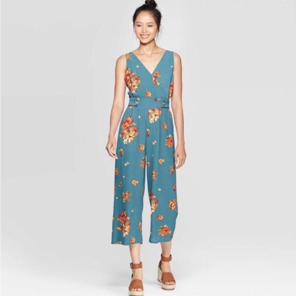 Xhilaration Sleeveless Jumpsuit Sz S